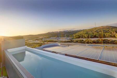 2 Bedroom Apartment in Island View