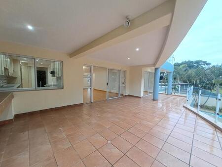 3 Bedroom Apartment in Shelly Beach