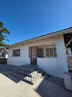 4 Bedroom House in Mobeni Heights