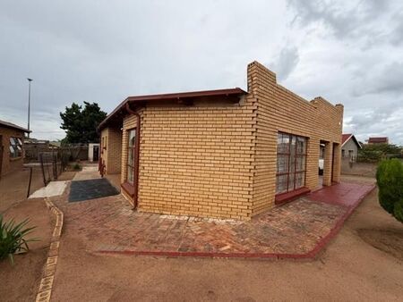 3 Bedroom House in Soshanguve Jj
