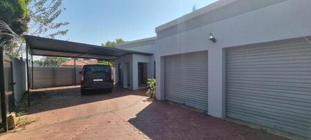 3 Bedroom House in Doornpoort