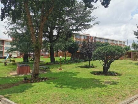2.5 Bedroom Apartment in Castleview