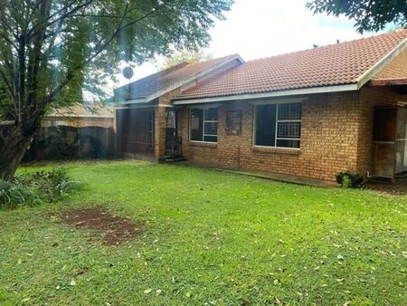 3 Bedroom House in Strubenvale