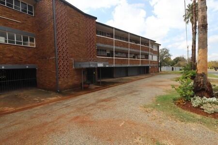 2 Bedroom Flat in Casseldale