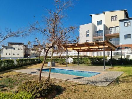 2 Bedroom apartment to rent in Barbeque Downs, Midrand