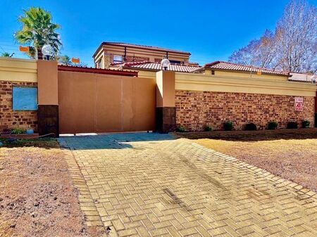 1 Bedroom house to rent in Bassonia, Johannesburg
