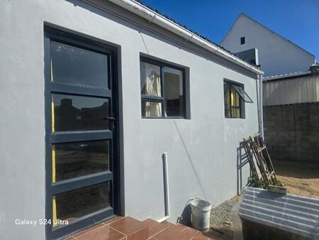 1 Bedroom Apartment in Saldanha