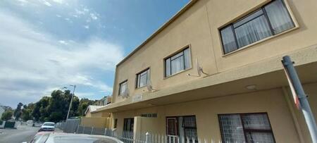 2 Bedroom Apartment in Strand South