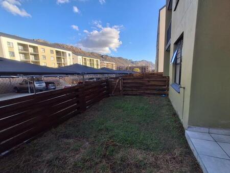 1 Bedroom Apartment in Admirals Park
