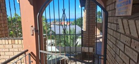 2 Bedroom Apartment in Uvongo