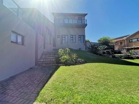 5 Bedroom House in Bayview