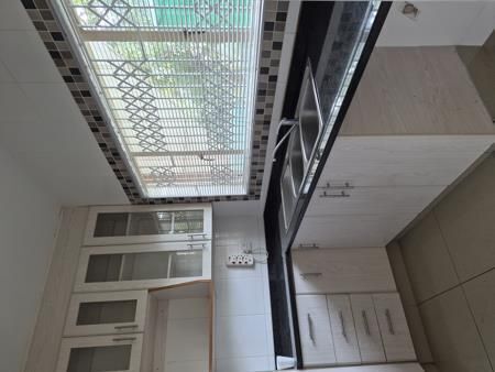 2 Bedroom Simplex in Malvern
