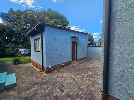 Bachelor apartment in Blairgowrie