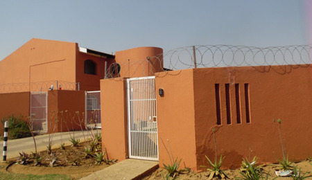 1 Bedroom Flat in Dagbreek