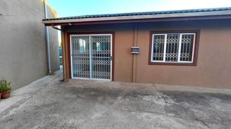 1 Bedroom apartment to rent in Starwood, Phoenix