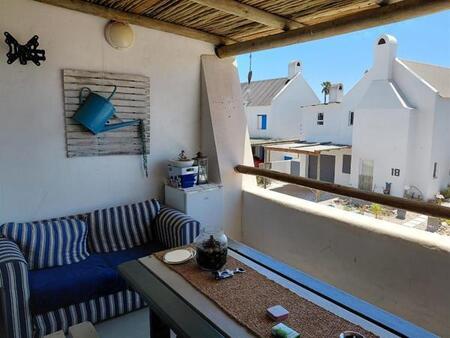 3 Bedroom House in Lampiesbaai