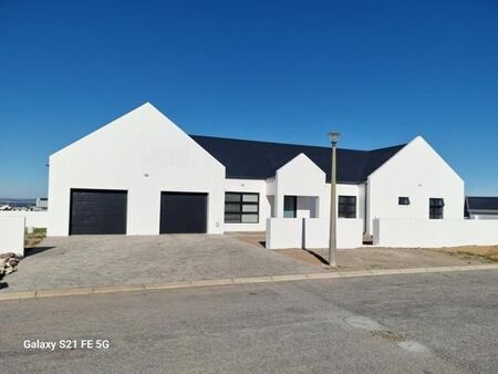 4 Bedroom House in Hoogland