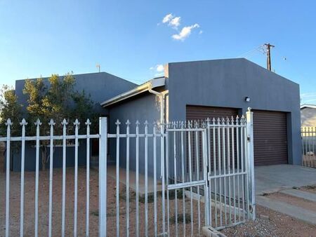 3 Bedroom House in Vanrhynsdorp