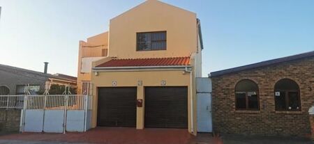 3 Bedroom House in Strandfontein