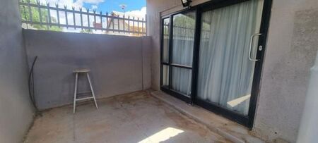 1 Bedroom Apartment in Beaconsfield