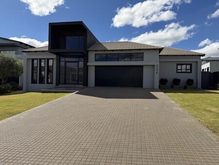 4 Bedroom House in Eye of Africa Estate