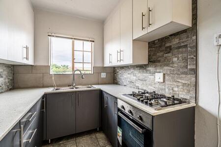 2 Bedroom Apartment in Mountain View