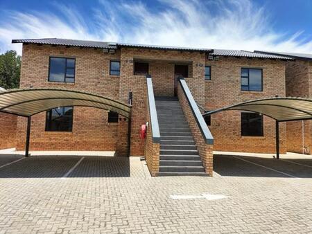 2 Bedroom Apartment in Klippoortjie