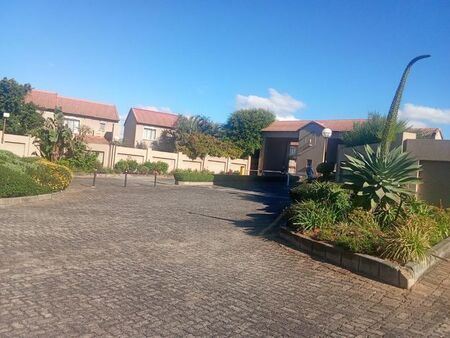 2 Bedroom apartment to rent in North Riding, Randburg