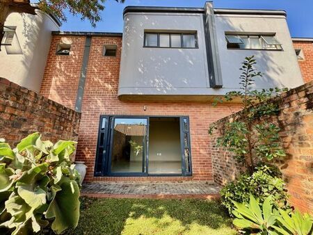 2 Bedroom duplex apartment to rent in Menlo Park, Pretoria