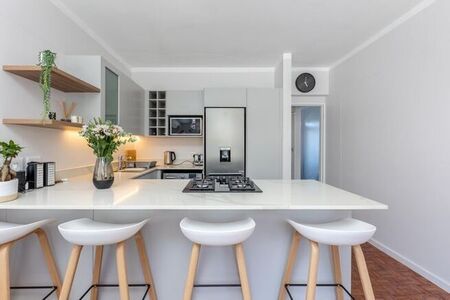 2 Bedroom apartment to rent in Gardens, Cape Town