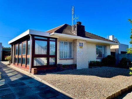 3 Bedroom house to rent in Plumstead, Cape Town