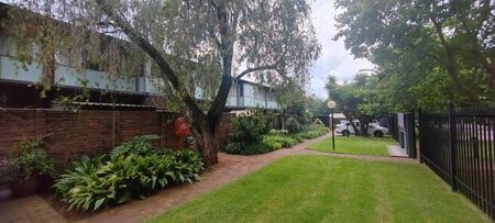 3 Bedroom duplex apartment to rent in Clubview, Centurion
