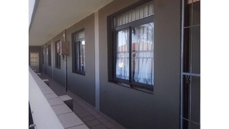2 Bedroom apartment to rent in Bluff, Durban