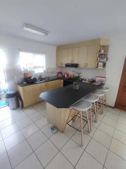3 Bedroom House in Protea Heights