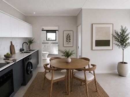 1 Bedroom Apartment in Somerset West Central