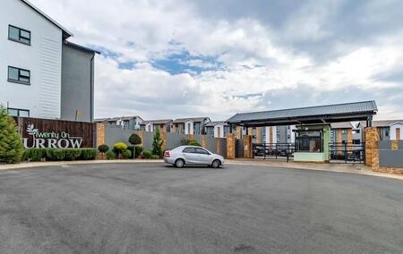 3 Bedroom Apartment in Krugersdorp Central