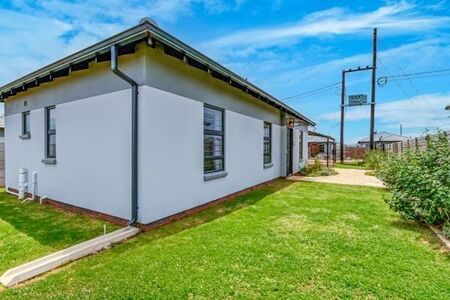 3 Bedroom House in Protea North