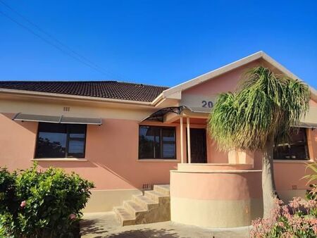 3 Bedroom House in Bothasrus
