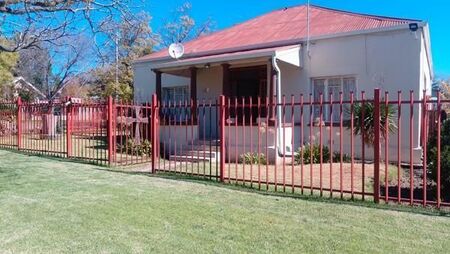 3 Bedroom House in Eureka