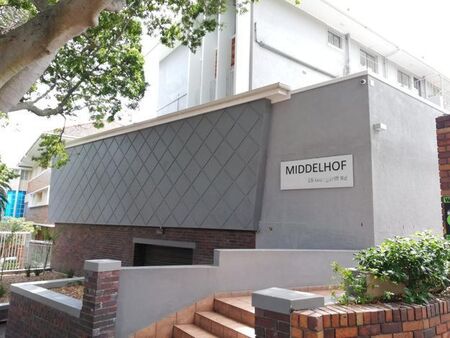 1 Bedroom apartment to rent in Sea Point, Cape Town