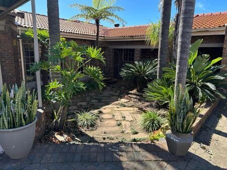 4 Bedroom house to rent in Die Heuwel, Witbank
