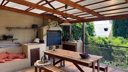 2 Bedroom house to rent in Westdene, Johannesburg