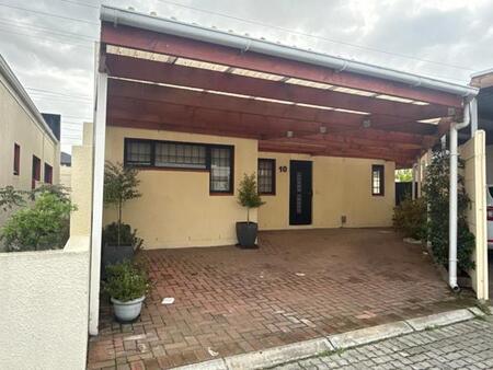 2 Bedroom House in Goodwood Central