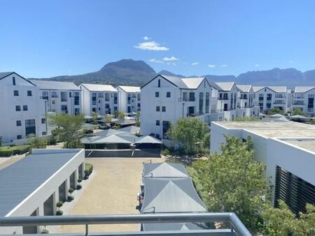 1 Bedroom Apartment in De Velde