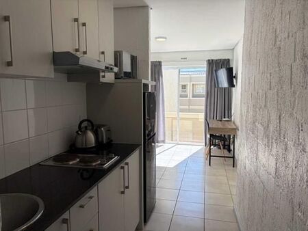 1 Bedroom Apartment in La Colline