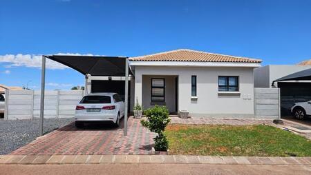 2 Bedroom House in Blydeville