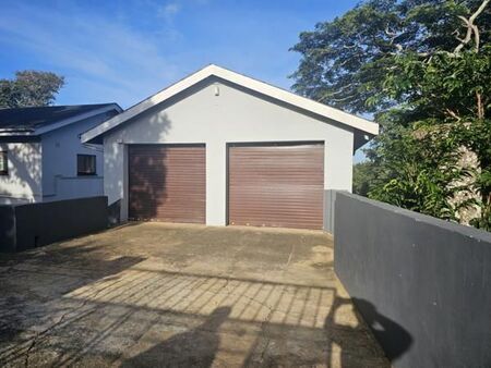 3 Bedroom House in Woodgrange