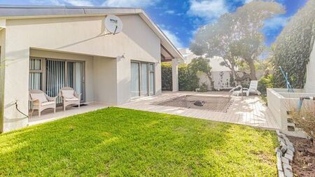 3 Bedroom house to rent in Melkbosstrand Central