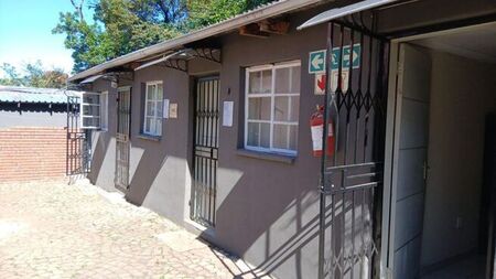 5 Bedroom cottage to rent in Auckland Park, Johannesburg