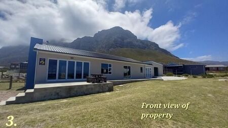 3 Bedroom House in Bettys Bay